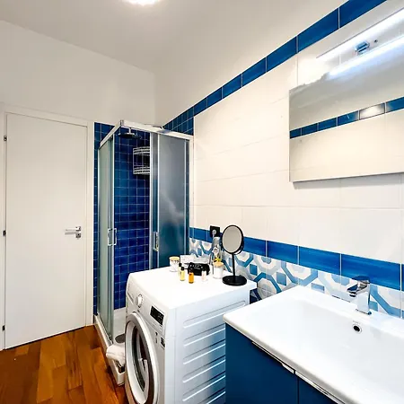 Unique House - 3 Bedrooms & 2 Bathrooms With 4 Beds - 100 Meters To The Metro A Rome Exterior photo