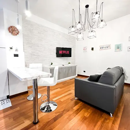 Unique House - 3 Bedrooms & 2 Bathrooms With 4 Beds - 100 Meters To The Metro A Rome Exterior photo
